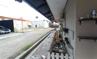 Dijual Cepat Rumah bisa untuk Gudang di Jl Raya Cipatik