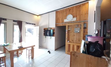 Dijual Cepat Rumah bisa untuk Gudang di Jl Raya Cipatik