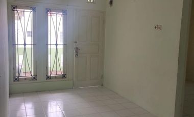 Rumah 2 Lantai Ciaul Taman Asri Sukabumi Siap Huni Hook