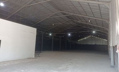 Multipurpose Warehouse for Rent Located Near Adi Sucipto Airport and Amplaz