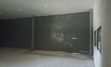 Multipurpose Warehouse for Rent Located Near Adi Sucipto Airport and Amplaz
