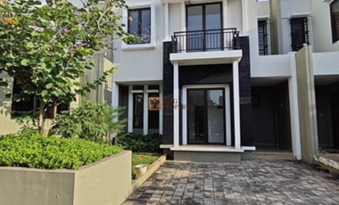 Akses Langsung ke Mall & MRT Disewakan Rumah Unfurnish Cosmo Park – Lokasi Premium