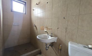 Akses Langsung ke Mall & MRT Disewakan Rumah Unfurnish Cosmo Park – Lokasi Premium