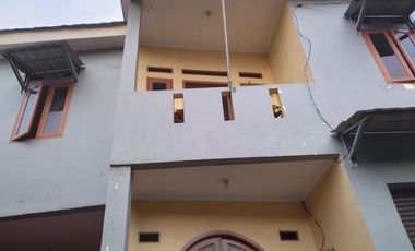 Dijual Rumah 2 Lti di Jln.cendrawasih, Ciputat, Tangsel.