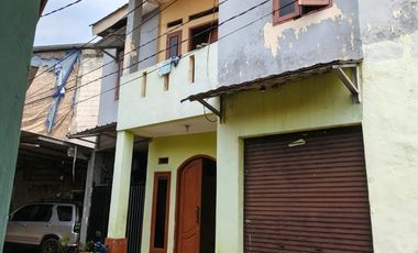 Dijual Rumah 2 Lti di Jln.cendrawasih, Ciputat, Tangsel.