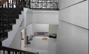 Dijual / Disewakan Rumah Baru Renovasi Mulyosari Prima Surabaya Timur