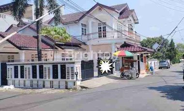 DIJUAL ATAU DISEWAKAN RUMAH HOOK DI TENGAH KOTA BOGOR