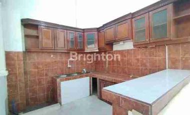 DIJUAL ATAU DISEWAKAN RUMAH HOOK DI TENGAH KOTA BOGOR