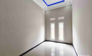 Rumah Baru 2 Lantai Minimalis Modern di Tengah Kota Solo – Dekat Solo Paragon & Manahan, SHM Ready!