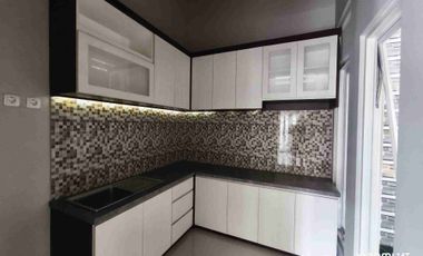 Rumah Baru 2 Lantai Minimalis Modern di Tengah Kota Solo – Dekat Solo Paragon & Manahan, SHM Ready!