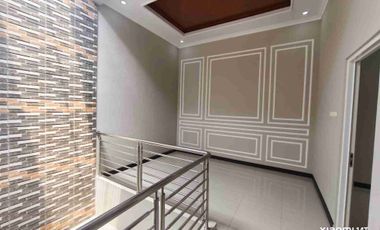 Rumah Baru 2 Lantai Minimalis Modern di Tengah Kota Solo – Dekat Solo Paragon & Manahan, SHM Ready!