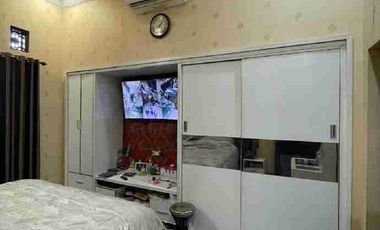 Dijual rumah klasik mewah dan kost lantai dua di Umbulharjo Yogyakarta