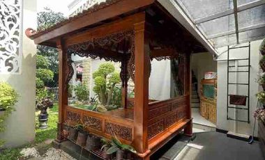 Dijual rumah klasik mewah dan kost lantai dua di Umbulharjo Yogyakarta