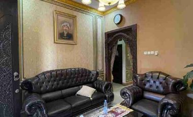 Dijual rumah klasik mewah dan kost lantai dua di Umbulharjo Yogyakarta