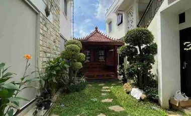 Dijual rumah klasik mewah dan kost lantai dua di Umbulharjo Yogyakarta