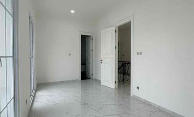 Rumah Baru Di Martilang Ada kolam renang