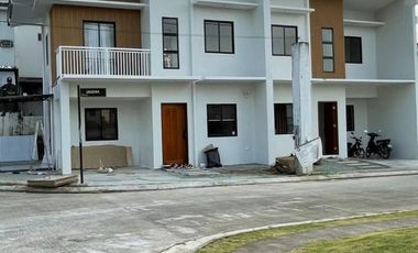 3-Bedroom Smart Home Feature Townhouse “Asmara / Dahlia” in Menarra at Kahaya Place — With an excellent location near Main Road, Schools & Malls.