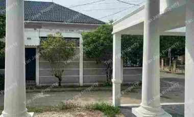 Dijual Rumah Besar Siap Huni Di Jalan Jhoni Anwar Padang