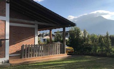 🏡 Venta de Casa Campestre Moderna – A solo 15 minutos de Ibarra