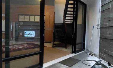 DIJUAL RUMAH POSISI HOOK DEKAT PASTEUR BANDUNG
