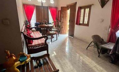 Dijual murah rumah 2 lantai  
Di jln gemitir kesiman kertalangu
Denpasar timur