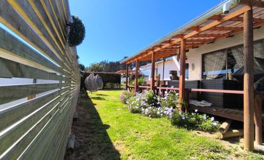 Venta de casa en condominio cerrado en El Tabo