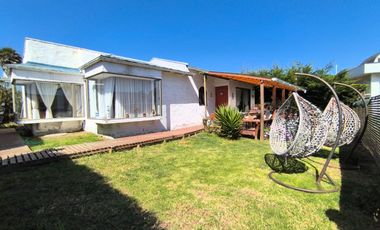 Venta de casa en condominio cerrado en El Tabo