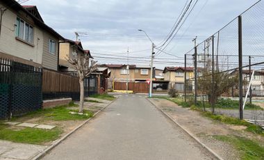 ARRIENDO LINDA CASA. MACHALI