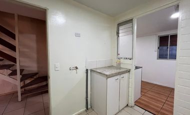 ARRIENDO LINDA CASA. MACHALI