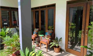 Rumah 2 lantai Mewah Di Ciwaruga Bandung Tanah Luas