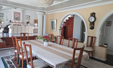 asa en venta CUB DE GOLF, Pachuca. Con 3 habitaciones independientes para renta.