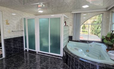 asa en venta CUB DE GOLF, Pachuca. Con 3 habitaciones independientes para renta.