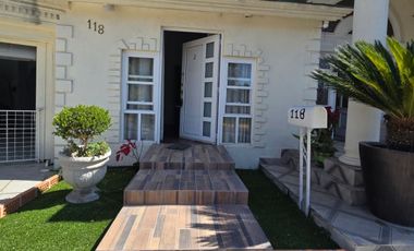 asa en venta CUB DE GOLF, Pachuca. Con 3 habitaciones independientes para renta.