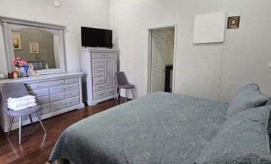 asa en venta CUB DE GOLF, Pachuca. Con 3 habitaciones independientes para renta.