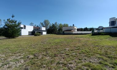 Terreno Exclusivo en Club de Golf La Escondida – Para Construir Tu Proyecto Ideal
