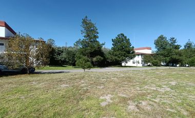 Terreno Exclusivo en Club de Golf La Escondida – Para Construir Tu Proyecto Ideal