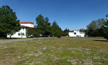 Terreno Exclusivo en Club de Golf La Escondida – Para Construir Tu Proyecto Ideal