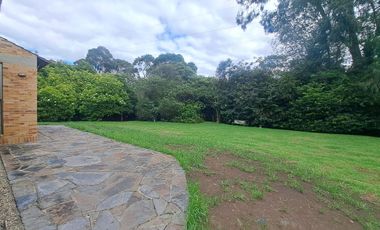 660. CASA CAMPESTRE CAJICÁ