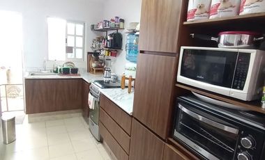 VENDO CASA DE UN NIVEL SOBRE AV EJERCITTO MEXICANO