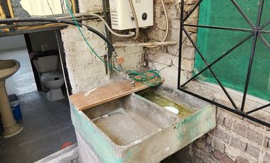 Renta depto Perjura Col. Benito Juárez. Nezahualcóyotl  1 recamara para una o dos personas.