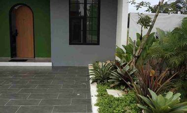 Dijual rumah 2 lantai lokasi strategis murah di Cibubur Cileungsi Bogor