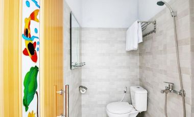 Jual Hotel bagus bintang 3 Buah Batu Bandung 1000m area strategis, 50 kamar, ROI tinggi 12-18%