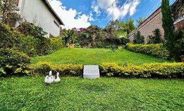 CASA EN VENTA – LA FRANCIA (Frente a Santorini)