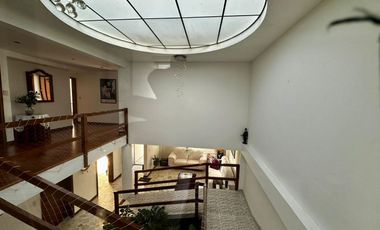 CASA EN VENTA – LA FRANCIA (Frente a Santorini)