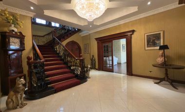 Mansion House For Sale NEar Clark !!