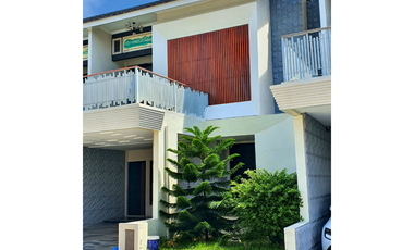 Dijual Rumah Mewah Fully Furnished Dalam Cluster Elit di Kawasan Geuceu Iniem Kota Banda Aceh