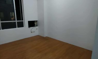 FOR SALE  Studio Bare AT STA ANA MANILA  AT 1.7M