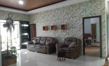 Ruang Usaha Strategis plus Hunian Jalan Raya Mojolaban Sukoharjo