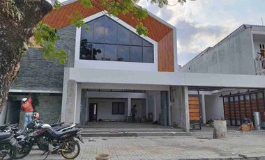 Ruang Usaha Strategis plus Hunian Jalan Raya Mojolaban Sukoharjo