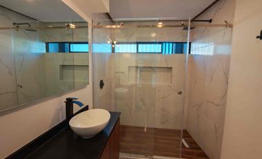 Residencia en venta en Parque Santiago Zona Azul, Entrega Inmediata